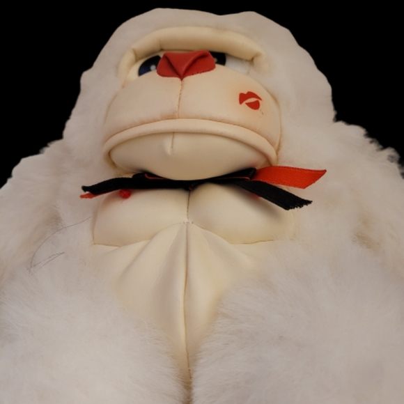 M S Toy Gorilla Plush 8" Kiss on Cheek Valentines - Picture 2 of 5